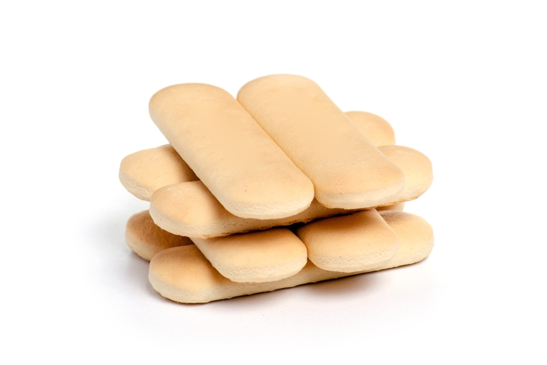 Can Dogs Eat Crackers? Answers for 45+ Types of Crackers